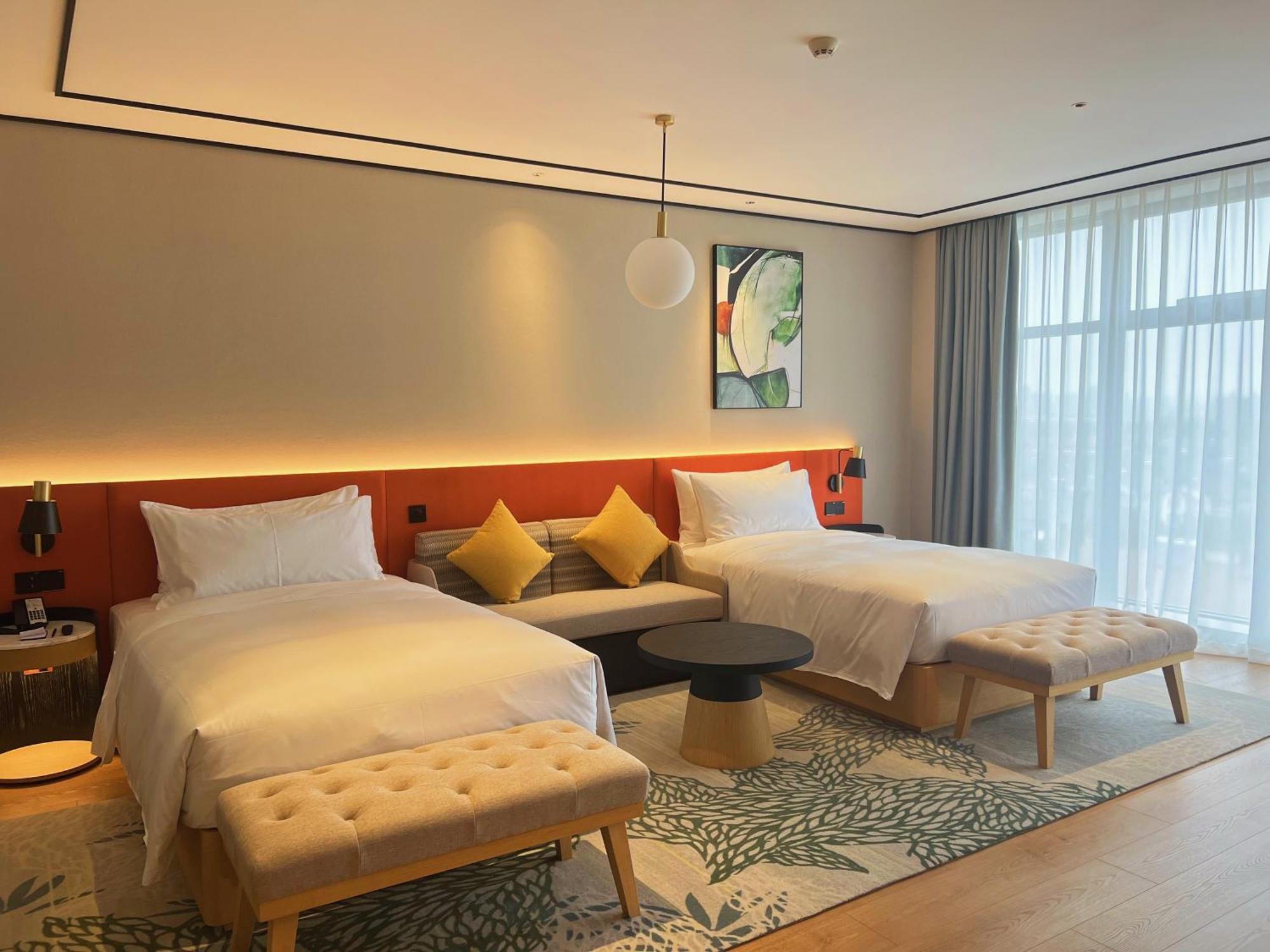 Hilton Garden Inn Huzhou Anji Phoenix Mountain Екстер'єр фото