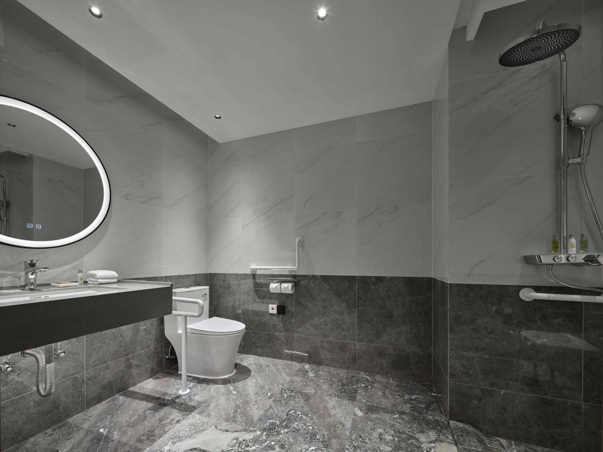 Hilton Garden Inn Huzhou Anji Phoenix Mountain Екстер'єр фото